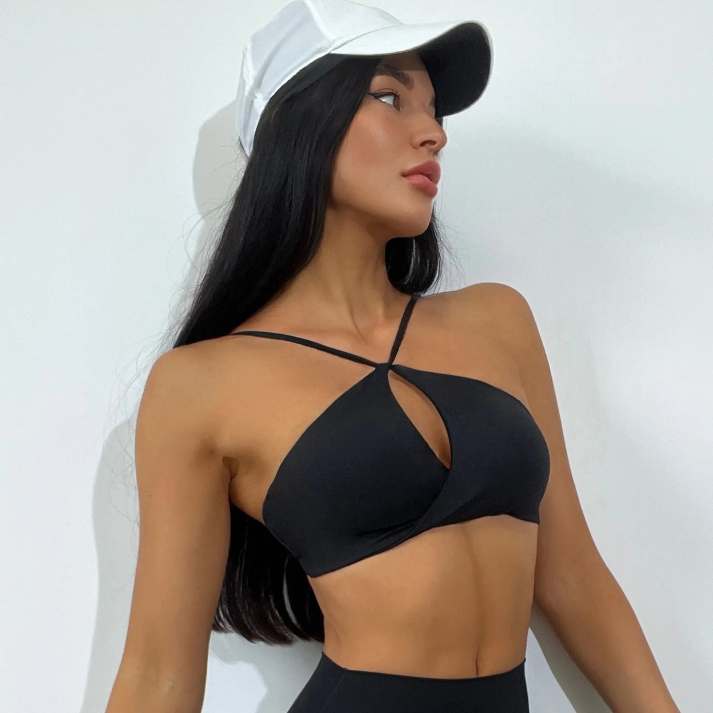 INS Fashion Front Cross Sexy Bra Breathable Yoga Suits Women Scrunch Butt Leggings Sets for Women Gym Clothing Sets Women