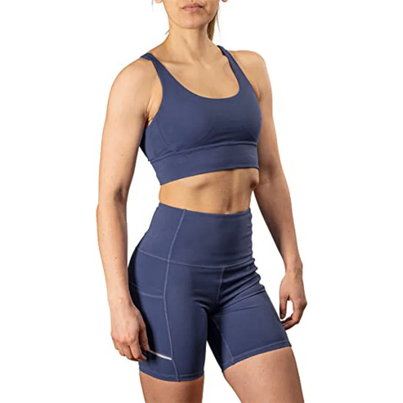 High Quality Eco Friendly Gym Clothing Yoga Shorts Side Pockets and Cross Back Sports Bra for Women